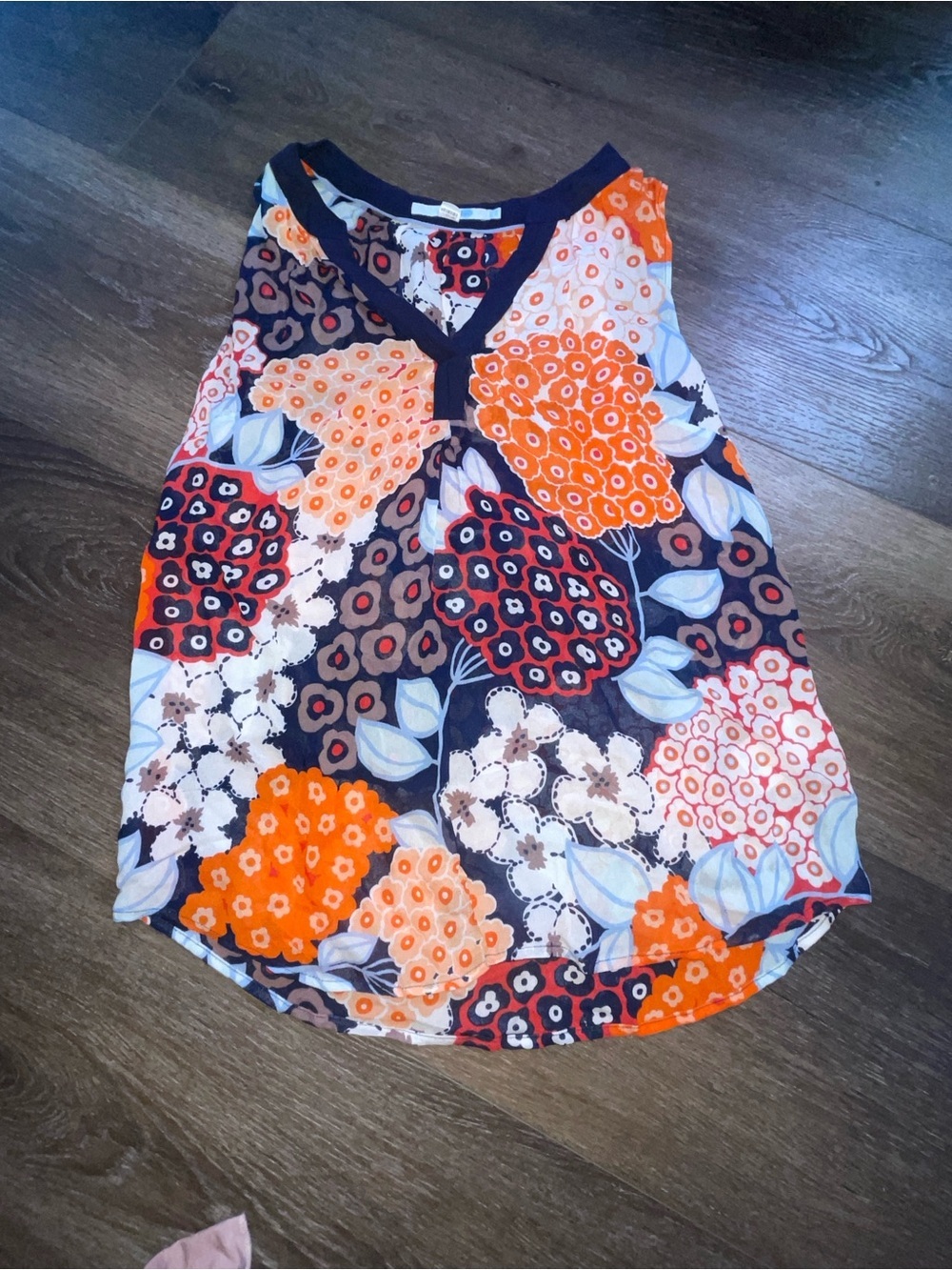 Boden Size US 6 Carrie Sleeveless Floral Summery Semi Sheer V-Neck Blouse